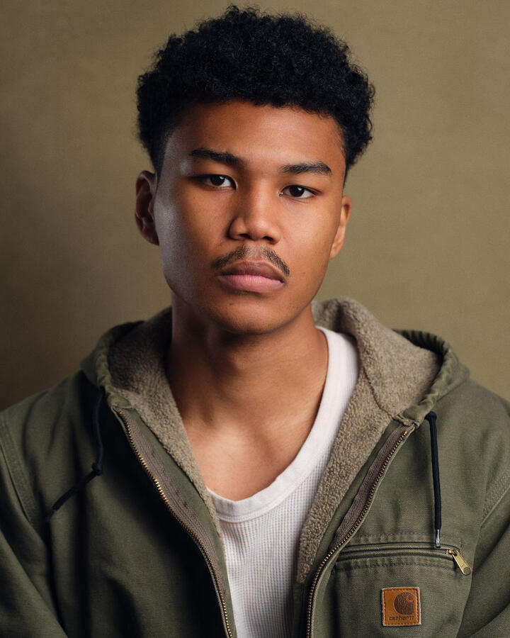Headshot by UDB Headshots